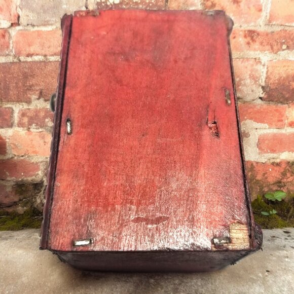 Mini Wooden Treasure Chest Box W/Bronze Color Floral Antique Style Spiritual Box - Picture 7 of 16